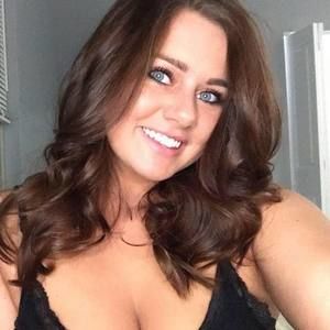 Meet your Posher, Lexi